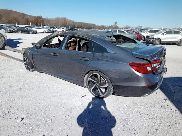 1HGCV1F39KA103132 2019 HONDA ACCORD - Image 2