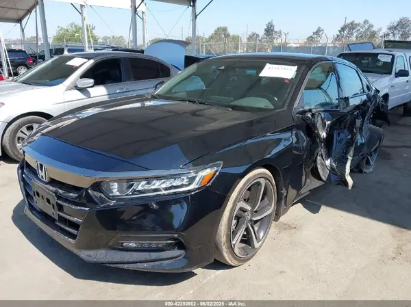 1HGCV1F39KA103454 2019 HONDA ACCORD - Image 2