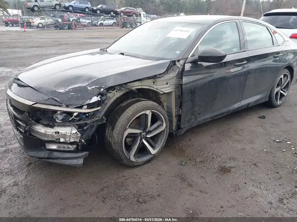 1HGCV1F39KA104992 2019 HONDA ACCORD - Image 2