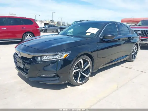 1HGCV1F39KA111988 2019 HONDA ACCORD - Image 2