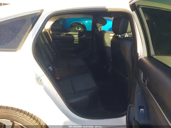 1HGCV1F39KA138916 2019 HONDA ACCORD - Image 8