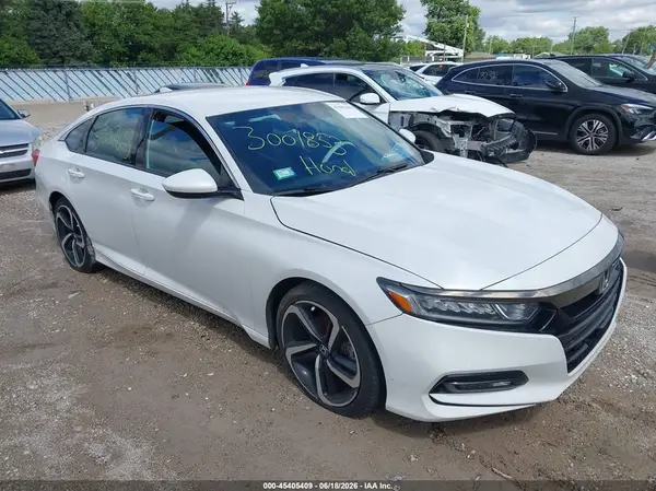 1HGCV1F39KA175786 2019 HONDA ACCORD - Image 1