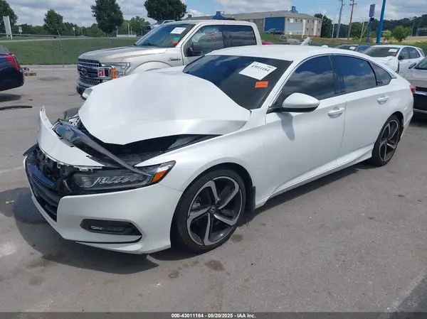 1HGCV1F39LA006126 2020 HONDA ACCORD - Image 2