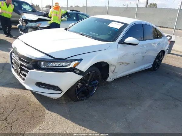 1HGCV1F39LA041331 2020 HONDA ACCORD - Image 2
