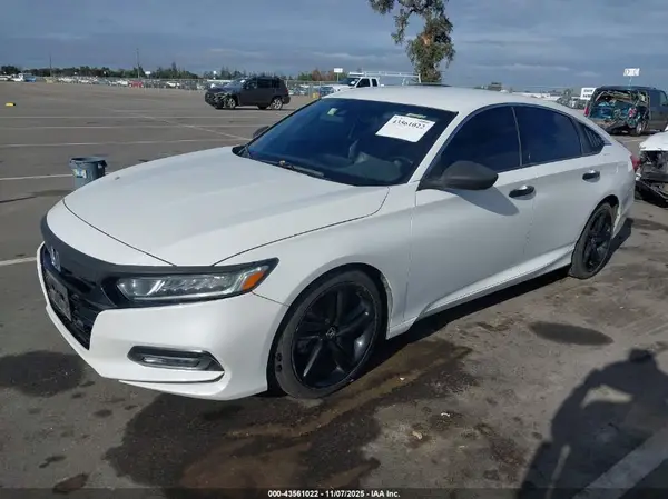 1HGCV1F39LA061854 2020 HONDA ACCORD - Image 2