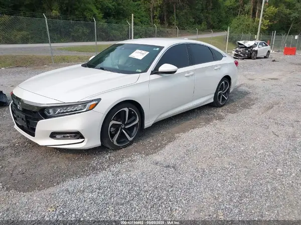 1HGCV1F39LA136021 2020 HONDA ACCORD - Image 2