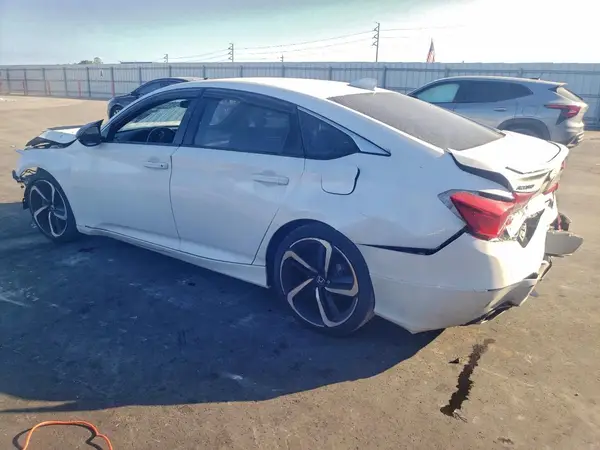 1HGCV1F39LA151862 2020 HONDA ACCORD - Image 2