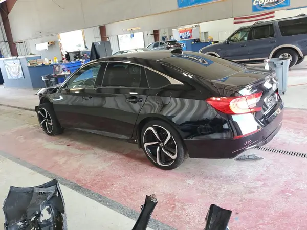 1HGCV1F39NA010910 2022 HONDA ACCORD - Image 2