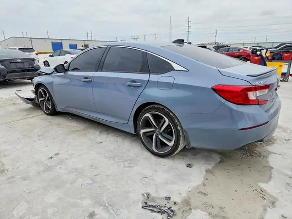 1HGCV1F39NA073652 2022 HONDA ACCORD - Image 2