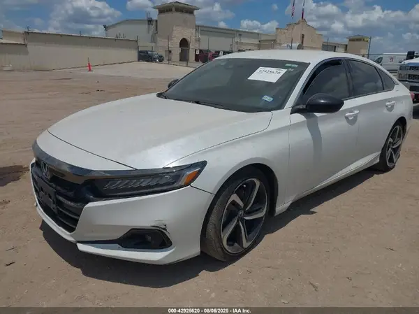 1HGCV1F39NA093321 2022 HONDA ACCORD - Image 2