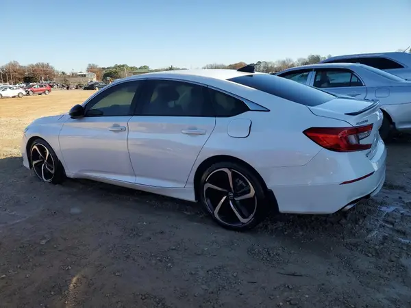 1HGCV1F39NA096588 2022 HONDA ACCORD - Image 2