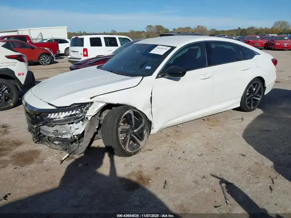 1HGCV1F39NA109369 2022 HONDA ACCORD - Image 2