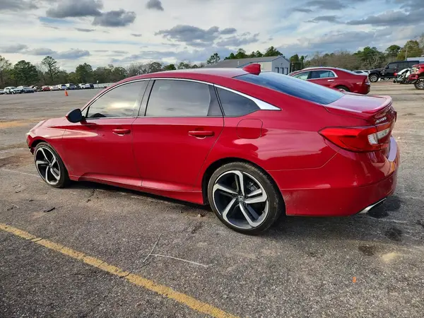 1HGCV1F3XJA001000 2018 HONDA ACCORD - Image 2