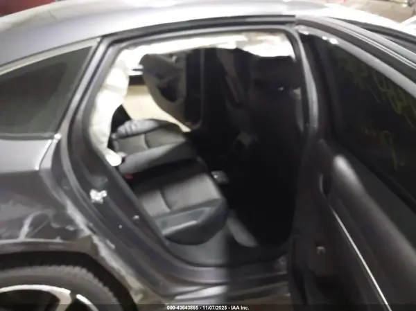 1HGCV1F3XJA004754 2018 HONDA ACCORD - Image 8