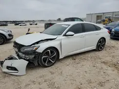 1HGCV1F3XJA011025 2018 HONDA ACCORD