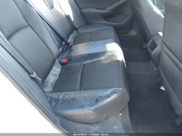 1HGCV1F3XJA016175 2018 HONDA ACCORD - Image 8