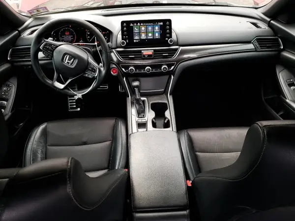 1HGCV1F3XJA016371 2018 HONDA ACCORD - Image 8