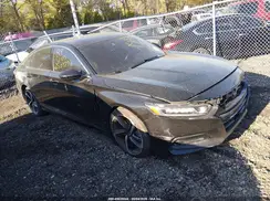 1HGCV1F3XJA029976 2018 HONDA ACCORD