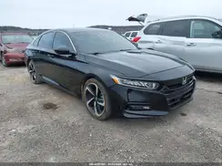 1HGCV1F3XJA048110 2018 HONDA ACCORD