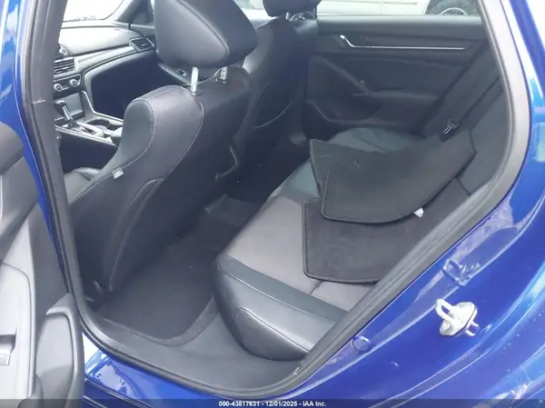 1HGCV1F3XJA062704 2018 HONDA ACCORD - Image 8