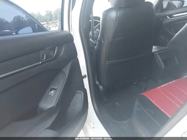 1HGCV1F3XJA069815 2018 HONDA ACCORD - Image 8