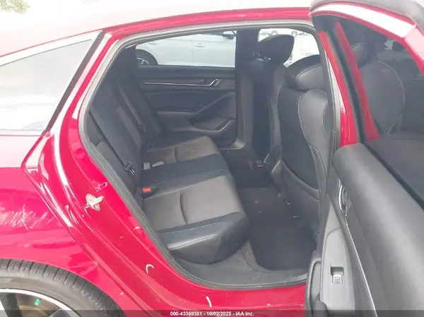 1HGCV1F3XJA073363 2018 HONDA ACCORD - Image 8