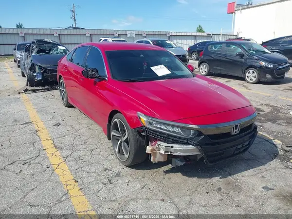 1HGCV1F3XJA073671 2018 HONDA ACCORD - Image 1