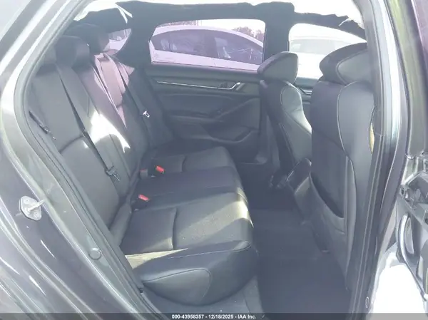 1HGCV1F3XJA079017 2018 HONDA ACCORD - Image 8