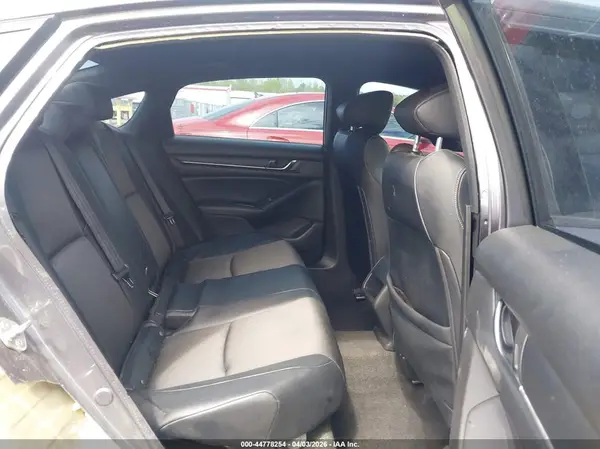 1HGCV1F3XJA087330 2018 HONDA ACCORD - Image 8