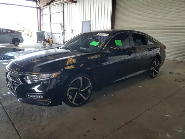 1HGCV1F3XJA087697 2018 HONDA ACCORD - Image 1
