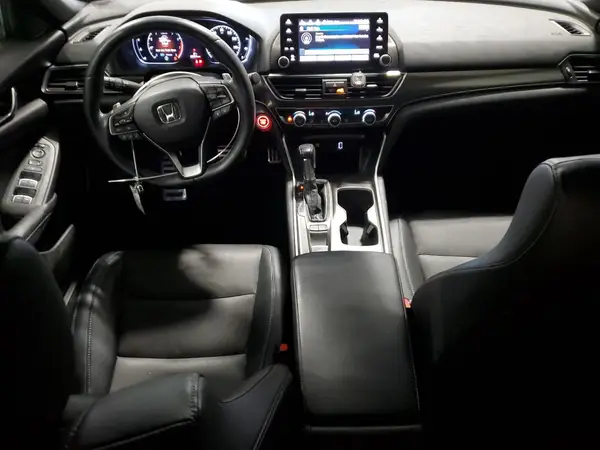 1HGCV1F3XJA095332 2018 HONDA ACCORD - Image 8