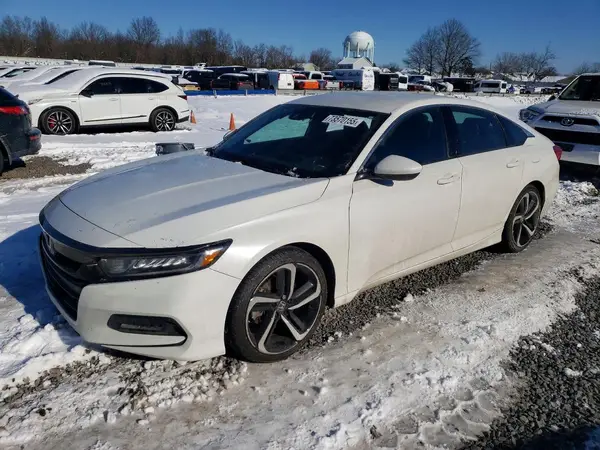 1HGCV1F3XJA095993 2018 HONDA ACCORD - Image 1