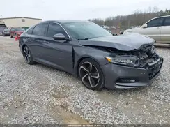 1HGCV1F3XJA098005 2018 HONDA ACCORD
