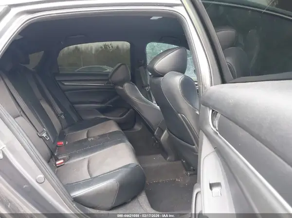1HGCV1F3XJA098005 2018 HONDA ACCORD - Image 8