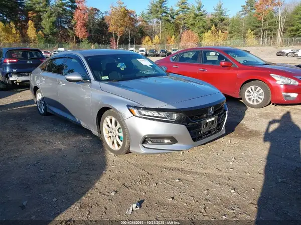 1HGCV1F3XJA100979 2018 HONDA ACCORD - Image 1