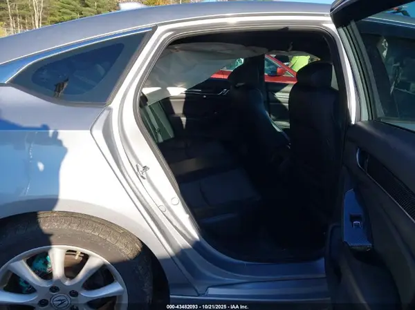 1HGCV1F3XJA100979 2018 HONDA ACCORD - Image 8