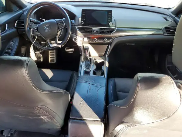 1HGCV1F3XJA102487 2018 HONDA ACCORD - Image 8