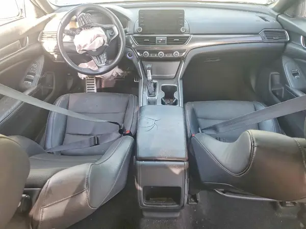 1HGCV1F3XJA103249 2018 HONDA ACCORD - Image 8