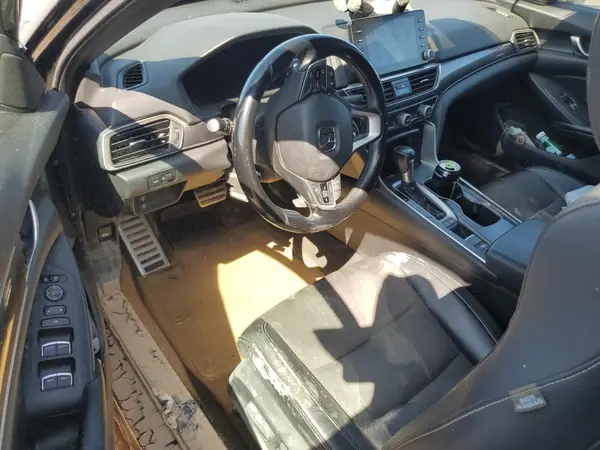 1HGCV1F3XJA114610 2018 HONDA ACCORD - Image 8