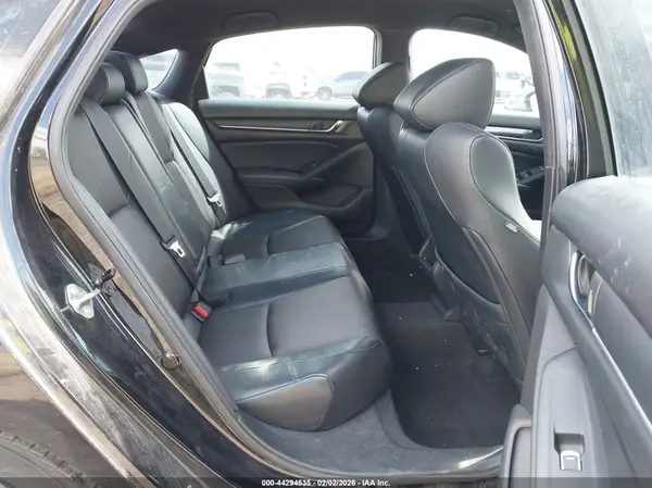 1HGCV1F3XJA120732 2018 HONDA ACCORD - Image 8