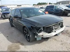 1HGCV1F3XJA126188 2018 HONDA ACCORD