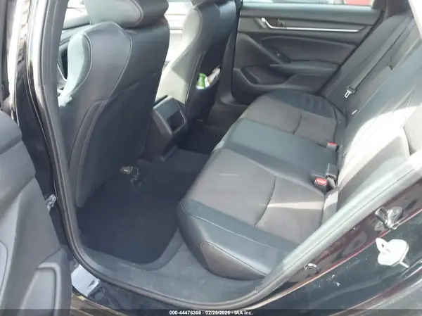 1HGCV1F3XJA126188 2018 HONDA ACCORD - Image 8