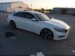 1HGCV1F3XJA128586 2018 HONDA ACCORD