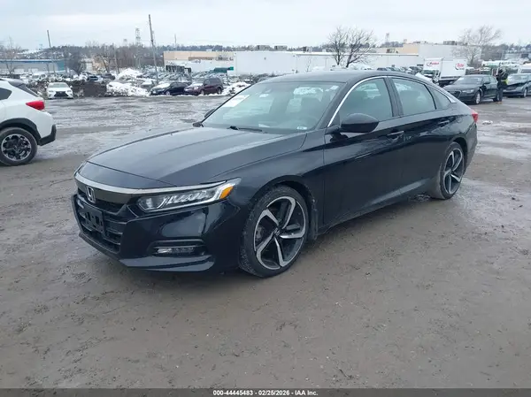 1HGCV1F3XJA133125 2018 HONDA ACCORD - Image 2