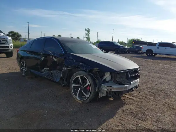 1HGCV1F3XJA133304 2018 HONDA ACCORD - Image 1