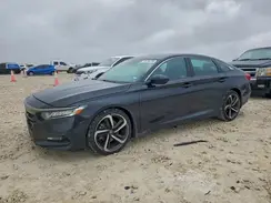 1HGCV1F3XJA133318 2018 HONDA ACCORD
