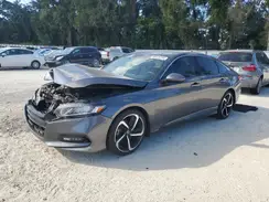 1HGCV1F3XJA136252 2018 HONDA ACCORD