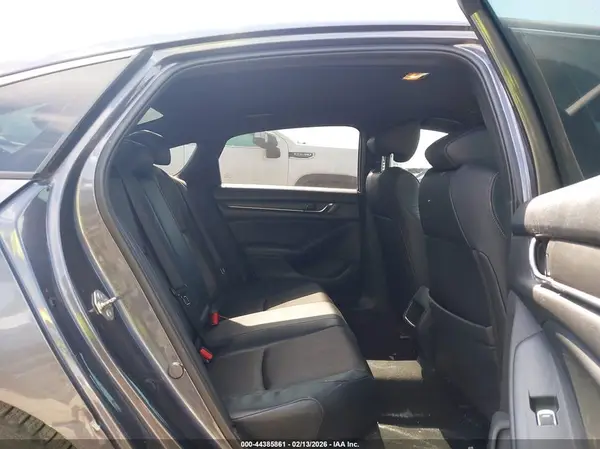 1HGCV1F3XJA146005 2018 HONDA ACCORD - Image 8