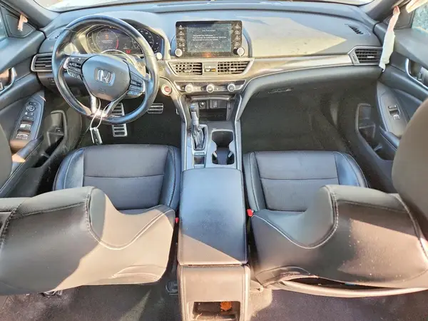 1HGCV1F3XJA147879 2018 HONDA ACCORD - Image 8