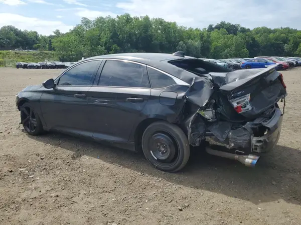 1HGCV1F3XJA148725 2018 HONDA ACCORD - Image 2